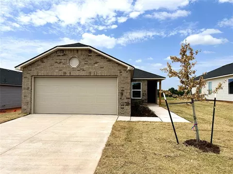 1204 Clydesdale Dr, Guthrie, OK 73044
