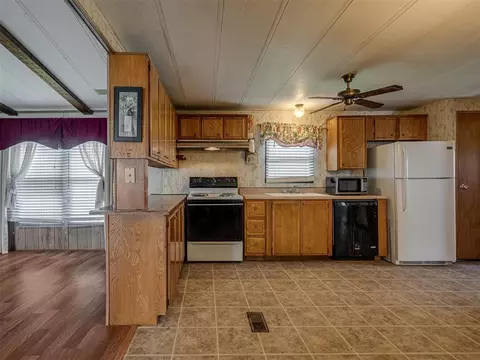 352951 E 770 Rd, Cushing, OK 74023 photo 8