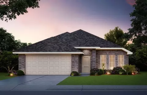 921 S Appaloosa Ln, Mustang, OK 73064