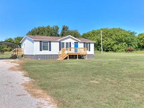 112 Hawk Springs Dr, Mcloud, OK 74851 photo 5