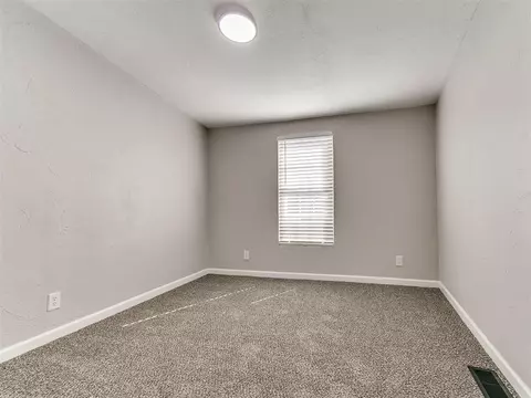 112 Hawk Springs Dr, Mcloud, OK 74851 photo 38