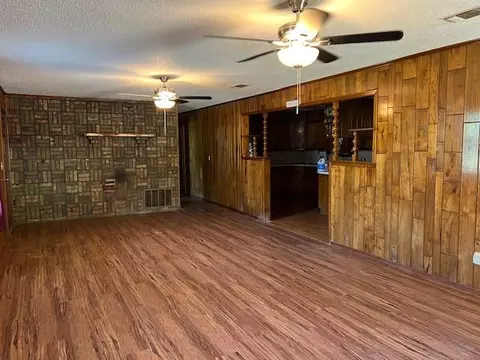 2015 Rodeo Rd, Broken Bow, OK 74728 photo 5