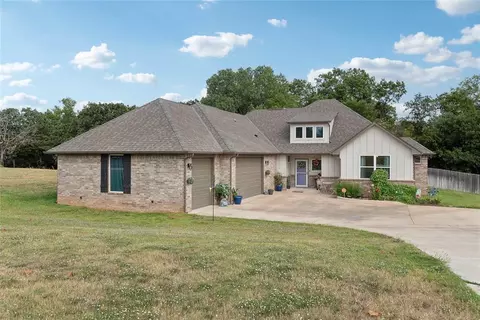 2409 Minnesota Cir, Shawnee, OK 74804