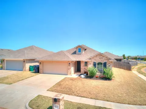 4812 Crystal Hill Dr, Oklahoma City, OK 73179