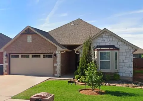 3312 NW 162nd St, Edmond, OK 73013