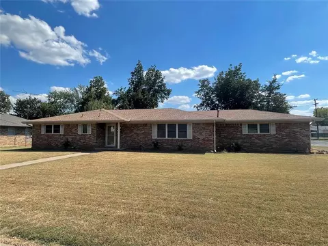616 W Colorado St, Anadarko, OK 73005