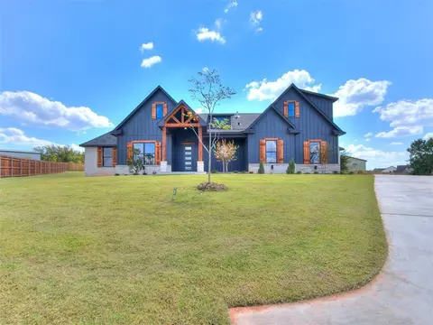 14020 Hidden Ct, Edmond, OK 73025