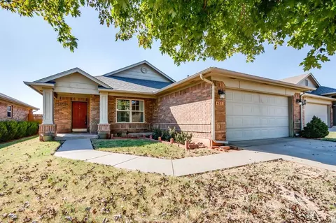 421 Argos Rd, Yukon, OK 73099