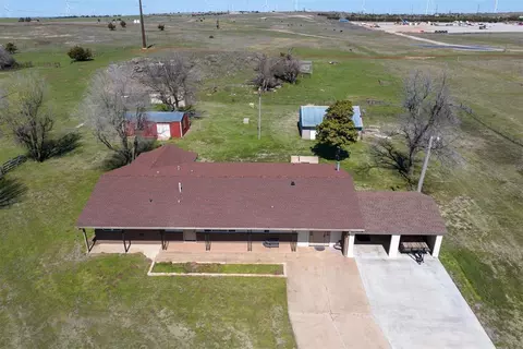 22146 County Road 1430 Rd, Anadarko, OK 73005