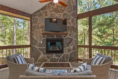 56 Bear Cedar Trl, Broken Bow, OK 74728 photo 24