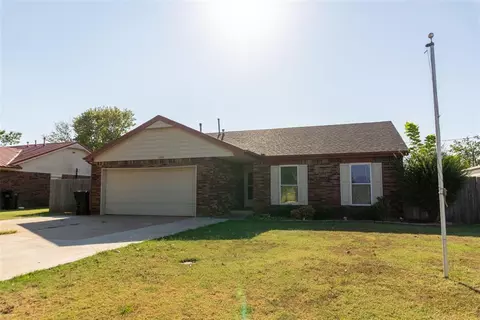 1103 Lalicker St, Wellston, OK 74881
