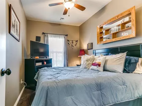 811 E Mosier St, Norman, OK 73071 photo 27