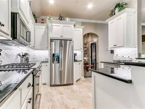 811 E Mosier St, Norman, OK 73071 photo 14
