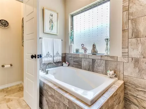 811 E Mosier St, Norman, OK 73071 photo 26