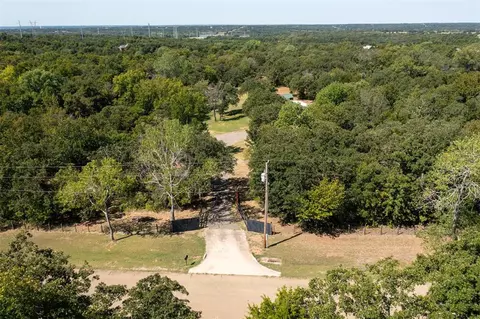 21561 N Timberwood Dr, Arcadia, OK 73007