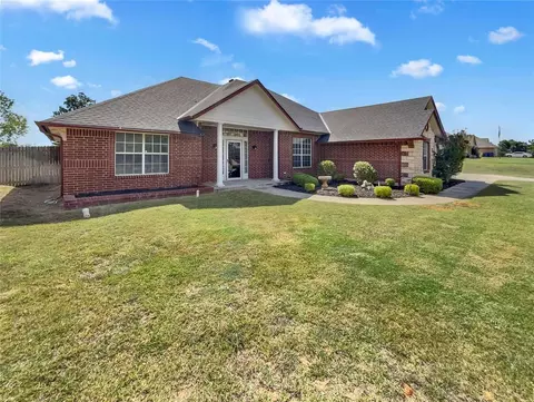 144 Sunset Hills Cir, Choctaw, OK 73020