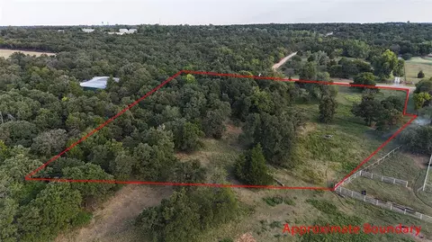2075 E Simmons Rd, Edmond, OK 73034 photo 8