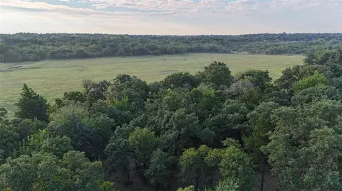 2075 E Simmons Rd, Edmond, OK 73034 photo 22