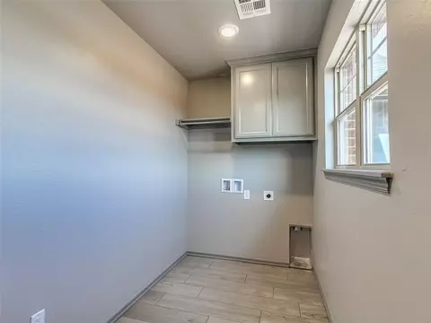 104941 S Pimlico Pass, Mcloud, OK 74851 photo 6