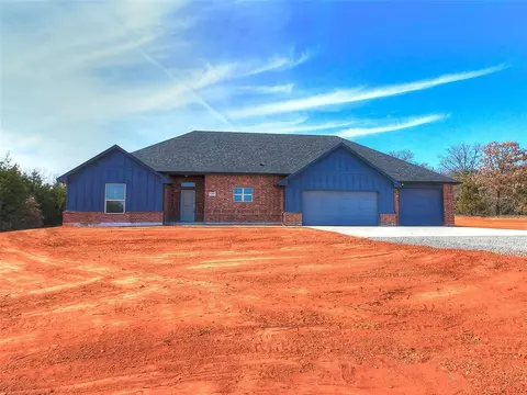 104941 S Pimlico Pass, Mcloud, OK 74851
