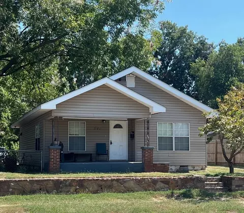 541 N Kickapoo Ave, Shawnee, OK 74801 photo 3
