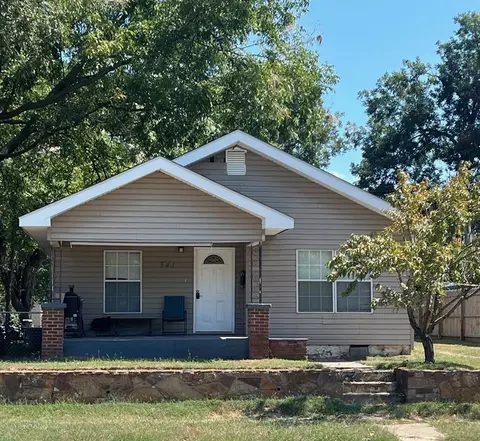 541 N Kickapoo Ave, Shawnee, OK 74801