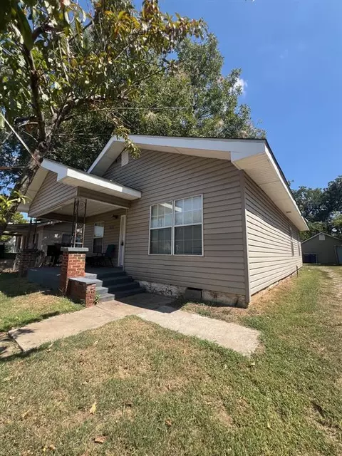 541 N Kickapoo Ave, Shawnee, OK 74801 photo 2