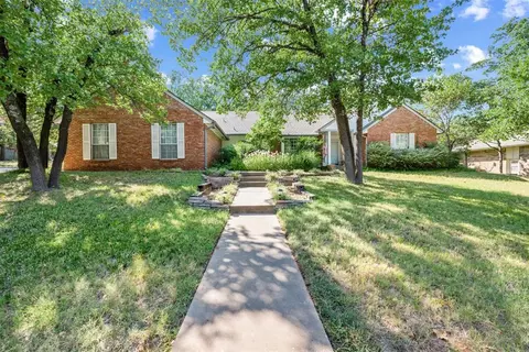 1701 Running Branch Rd, Edmond, OK 73013