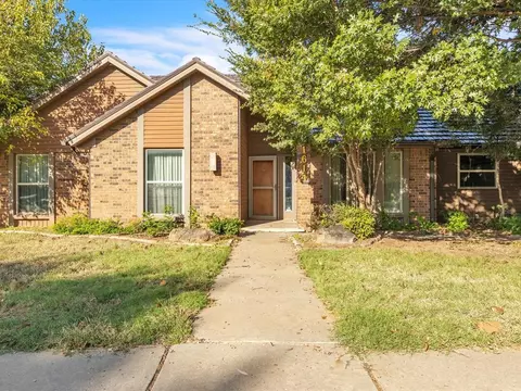 1614 Broad Acres Dr, Norman, OK 73072