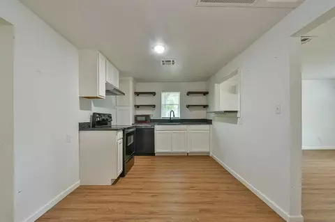 517 E Linn St, Norman, OK 73071 photo 12