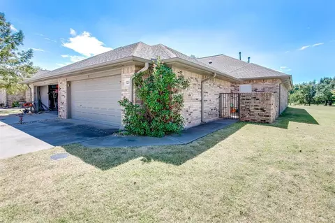 12519 Greenlea Chase West St, Oklahoma City, OK 73170