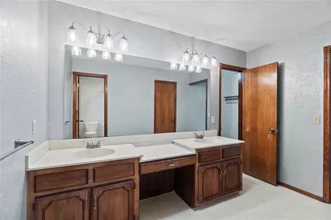 704 Park Blvd, Watonga, OK 73772 photo 16