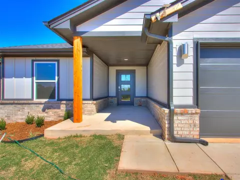 425 E 7th St, Arcadia, OK 73007 photo 2