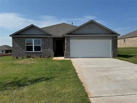 1404 Lexi Dr, Shawnee, OK 74804