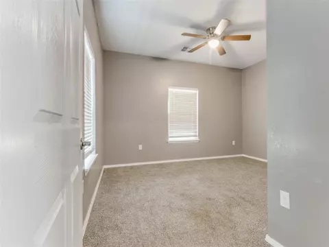 923 E Vilas Ave, Guthrie, OK 73044 photo 18