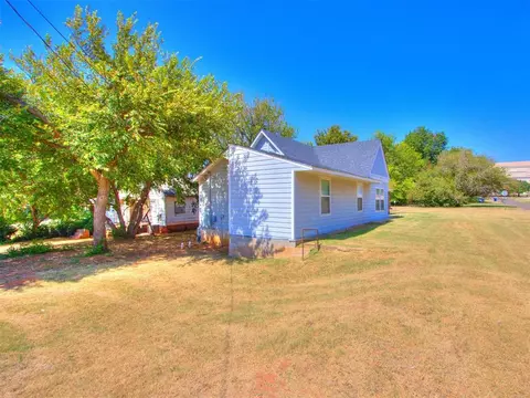 923 E Vilas Ave, Guthrie, OK 73044 photo 37