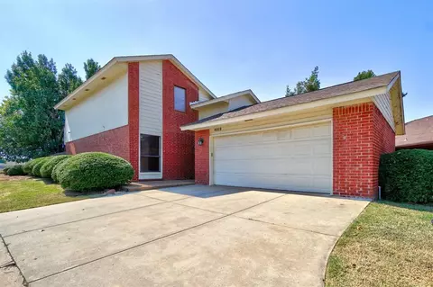 4512 Dove Tree Ln, Oklahoma City, OK 73162