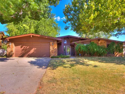 2508 Sequoia Park Dr, Yukon, OK 73099
