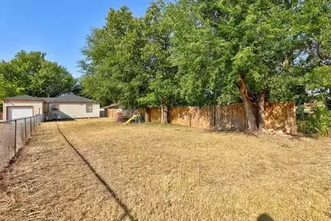108 Delaware St, Perry, OK 73077 photo 29