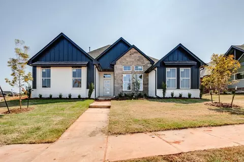 11608 NW 106 St, Yukon, OK 73099