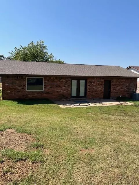 416 Jarman Rd, Mcloud, OK 74851 photo 14