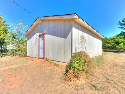 990 S Post Rd, Guthrie, OK 73044 photo 42