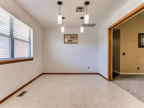 990 S Post Rd, Guthrie, OK 73044 photo 19