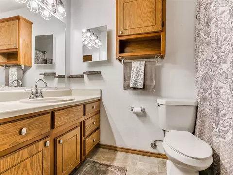990 S Post Rd, Guthrie, OK 73044 photo 36