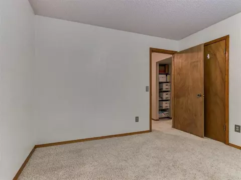 990 S Post Rd, Guthrie, OK 73044 photo 28
