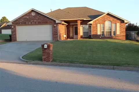 714 Crosswind Dr, Purcell, OK 73080