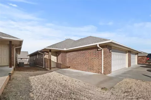 1605 E Lawter Rd, Weatherford, OK 73096