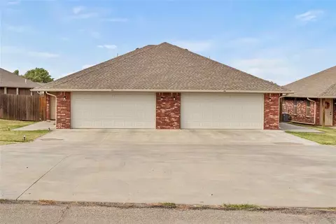 1609 E Lawter Rd, Weatherford, OK 73096