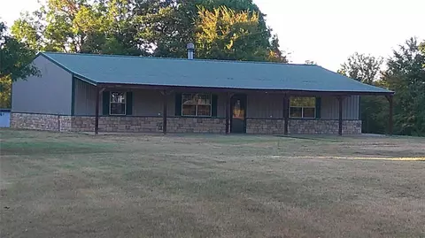 48240 Cook Ln, Maud, OK 74854