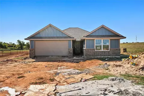 1939 Olive Ave, Tuttle, OK 73089